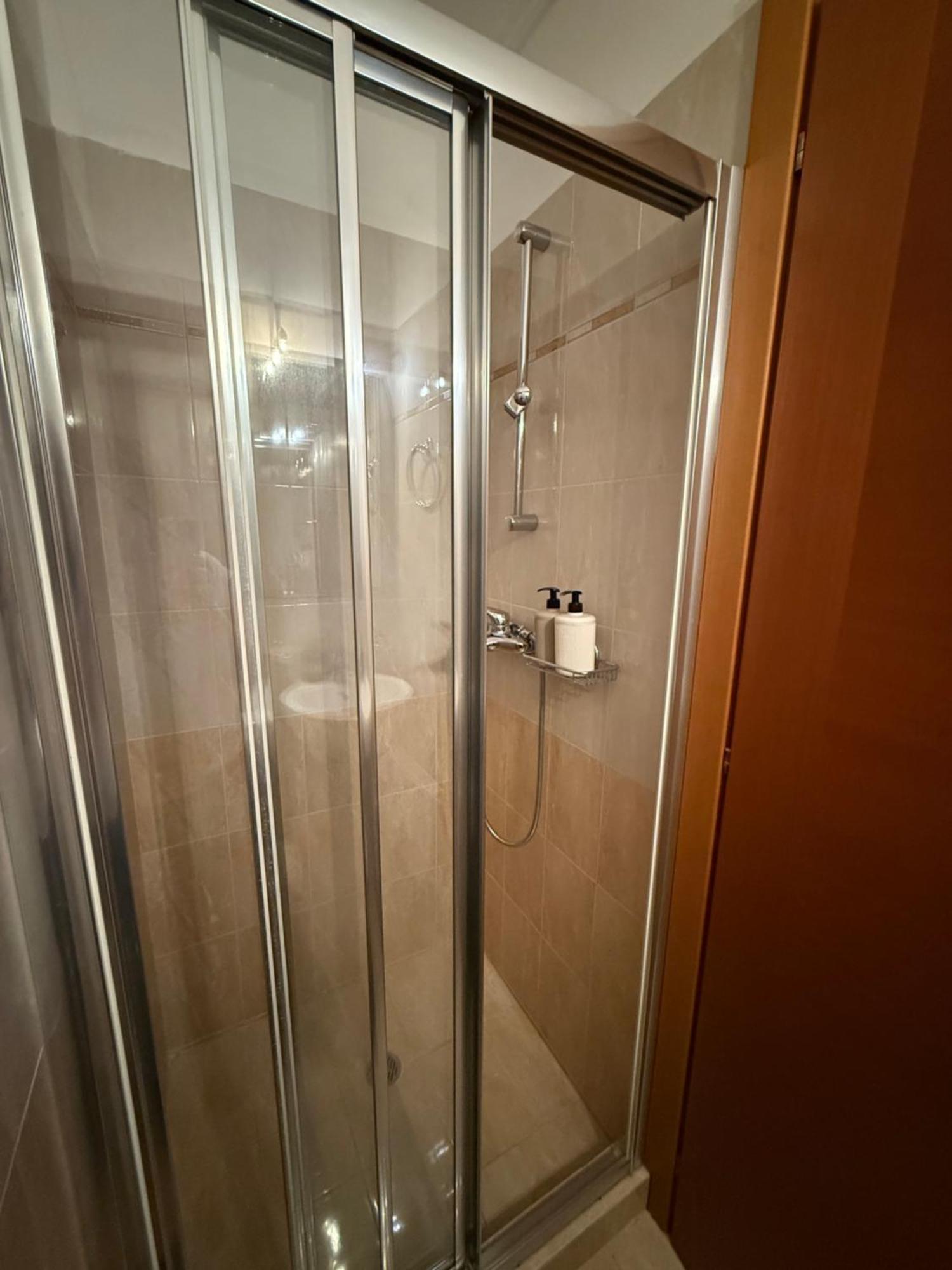 Luxury Apartment Elliniko เอเธนส์ ภายนอก รูปภาพ